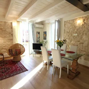 Casa Angie Apartment