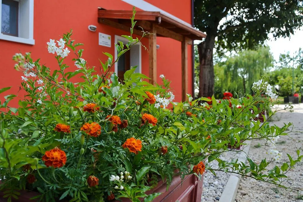 Farm stay Agriturismo Ca' La Pergola Verona