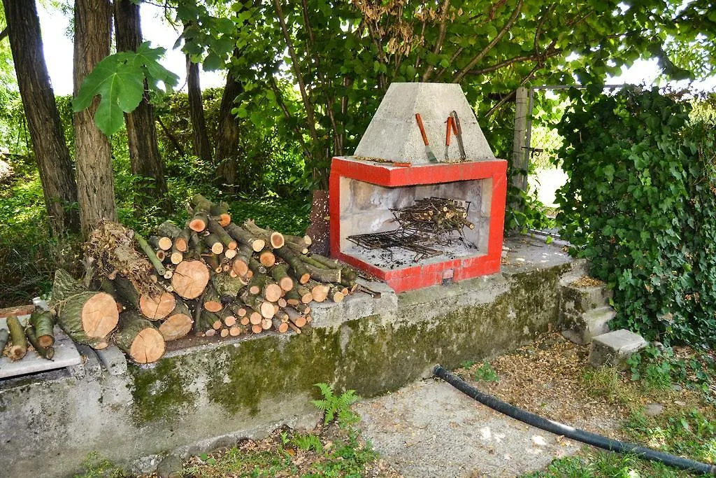 Farm stay Agriturismo Ca' La Pergola Verona Italy
