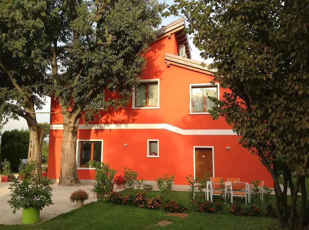Agriturismo Ca' La Pergola Verona 0*,  Italy
